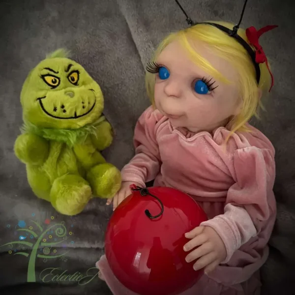 Cindy Lou (Ivy)
