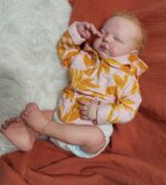 Tessa asleep - Image 6
